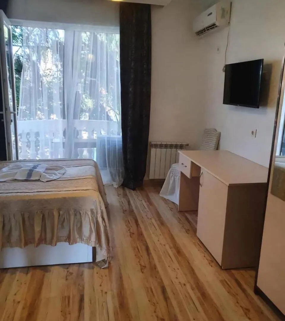 Hotel Meta Batumi 0*,  Georgia